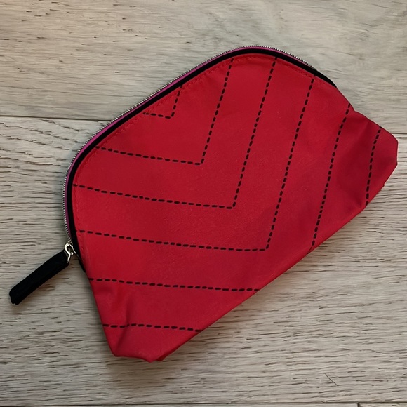 Ester Lauder makeup bag - Picture 3 of 13